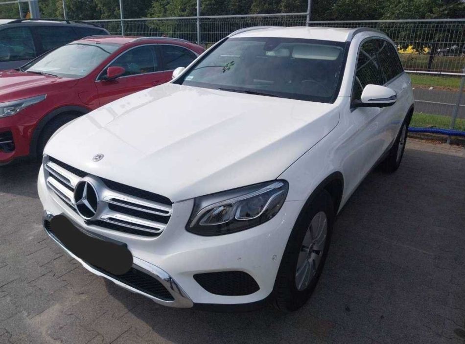 Mercedes-Benz GLC - 2019