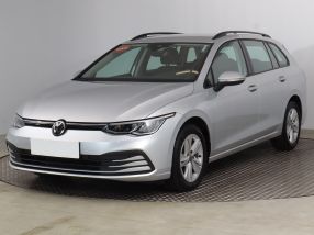 Volkswagen Golf - 2022