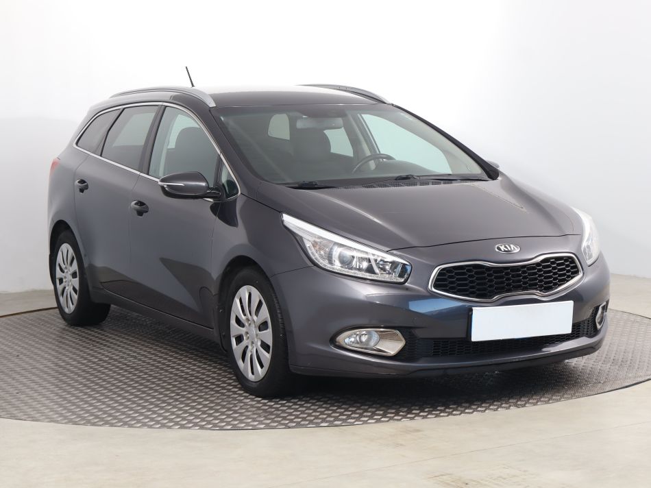 Kia Ceed - 2013