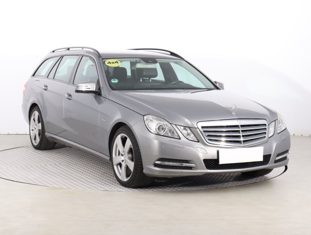 Mercedes-Benz E 2011