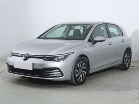 Volkswagen Golf - 2022