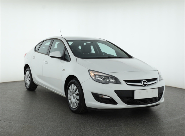 Opel Astra, 2017