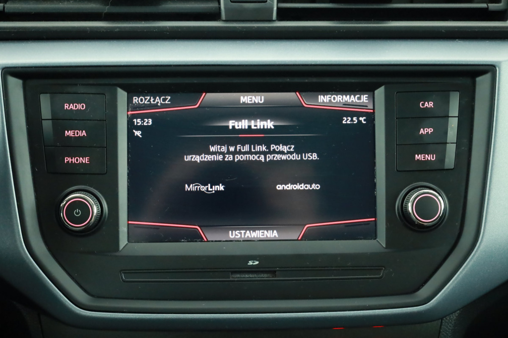 Seat Arona
