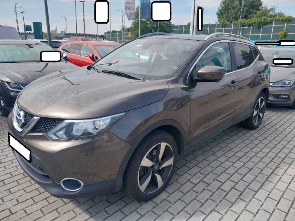 Nissan Qashqai - 2015