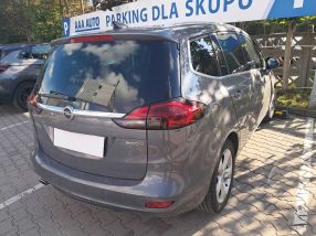 Opel Zafira - 2015