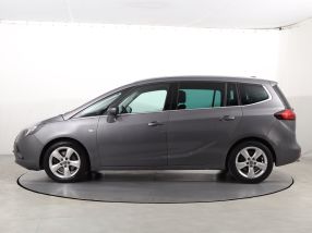Opel Zafira - 2015