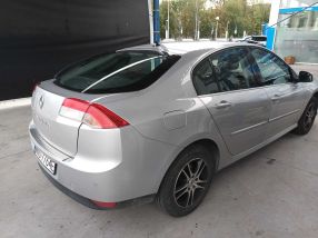 Renault Laguna - 2010