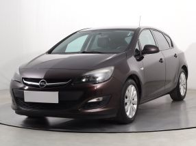 Opel Astra - 2014