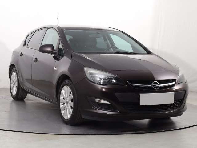 Opel Astra, 2014