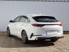 Kia ProCeed - 2021