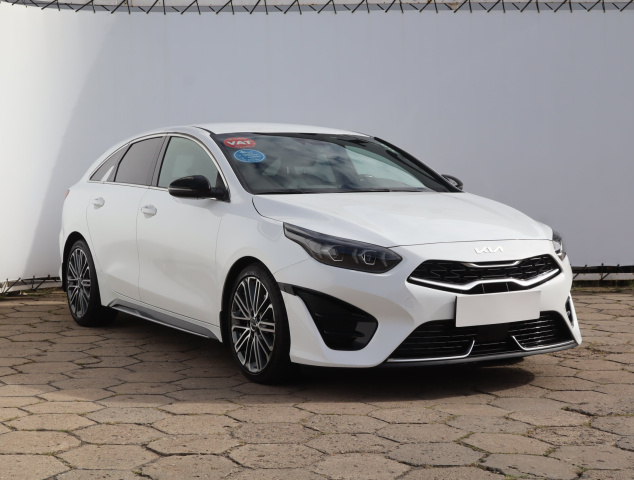 Kia ProCeed 2021