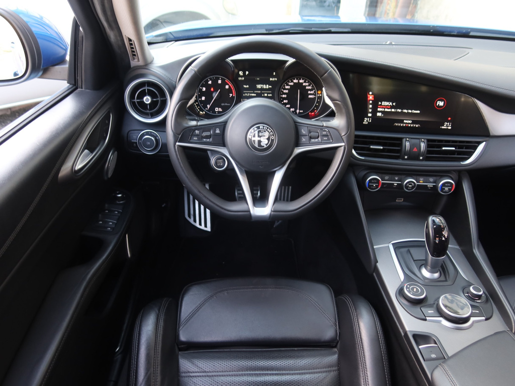 Alfa Romeo Giulia
