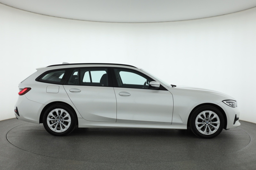 BMW 3
