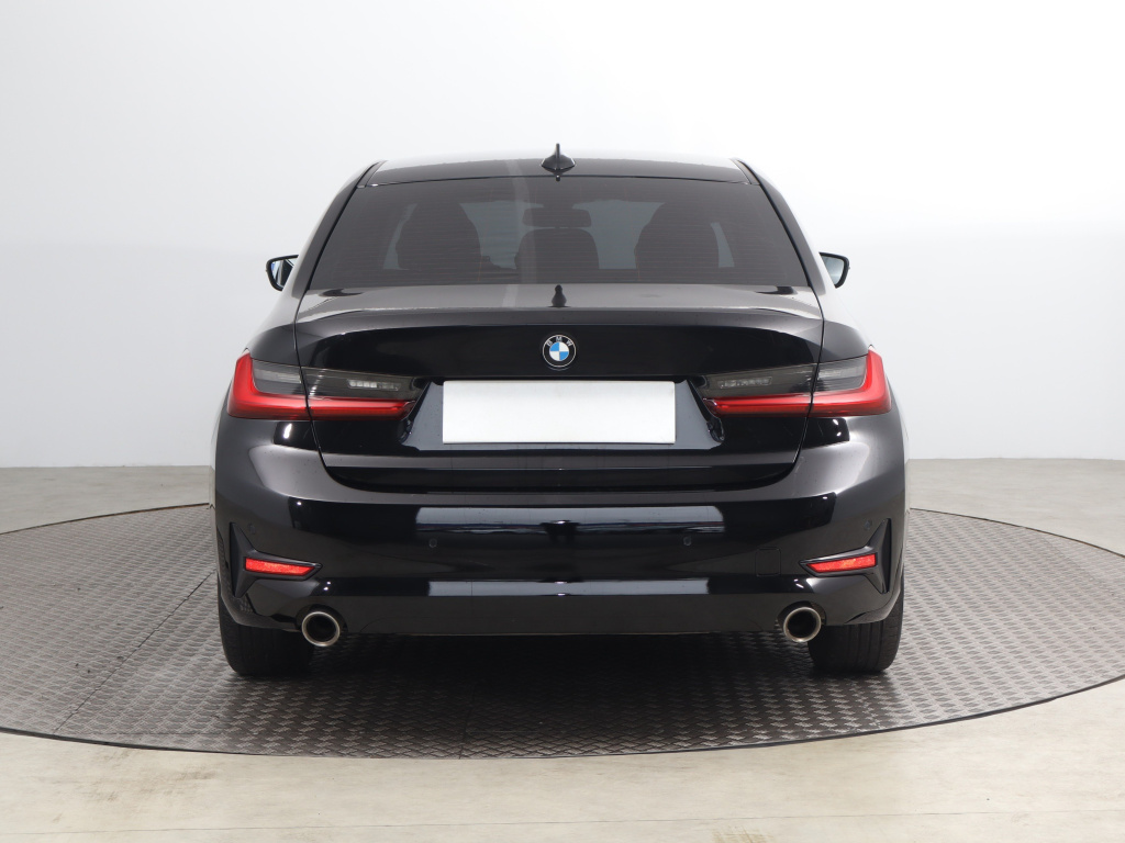 BMW 3