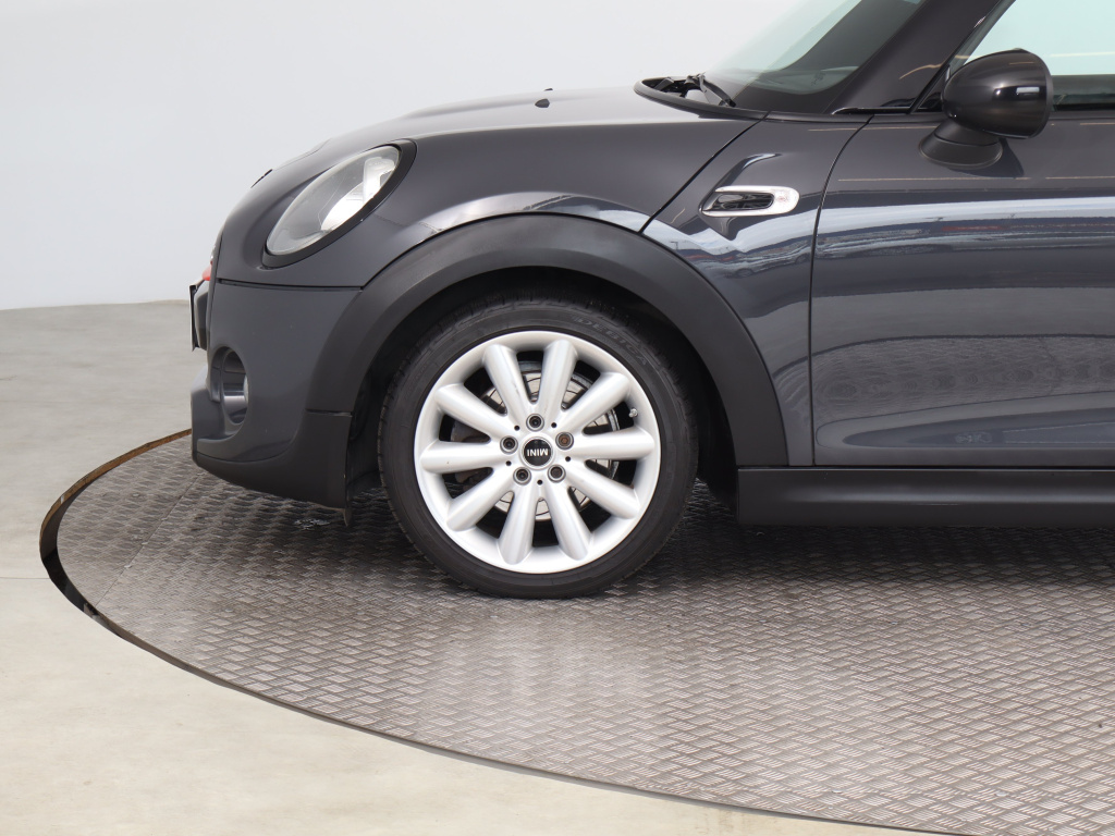 MINI 3-door