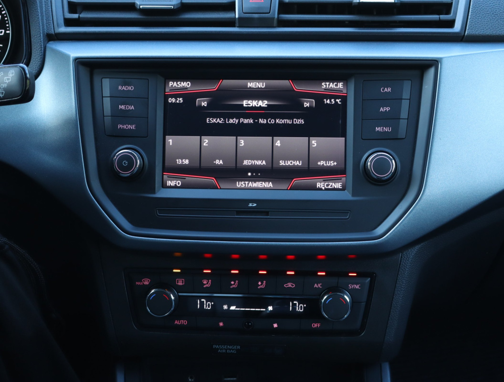 Seat Arona