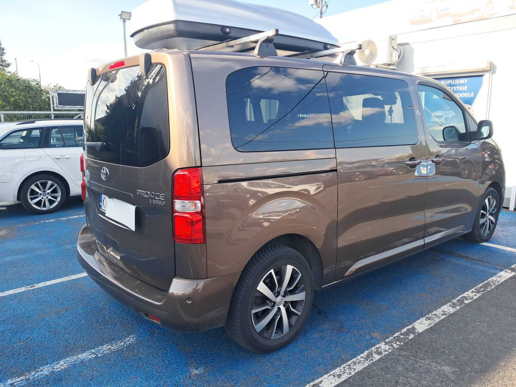 Toyota Proace Verso