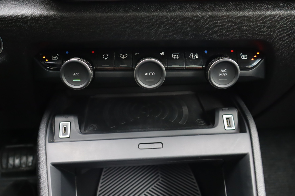 Citroen C4 X