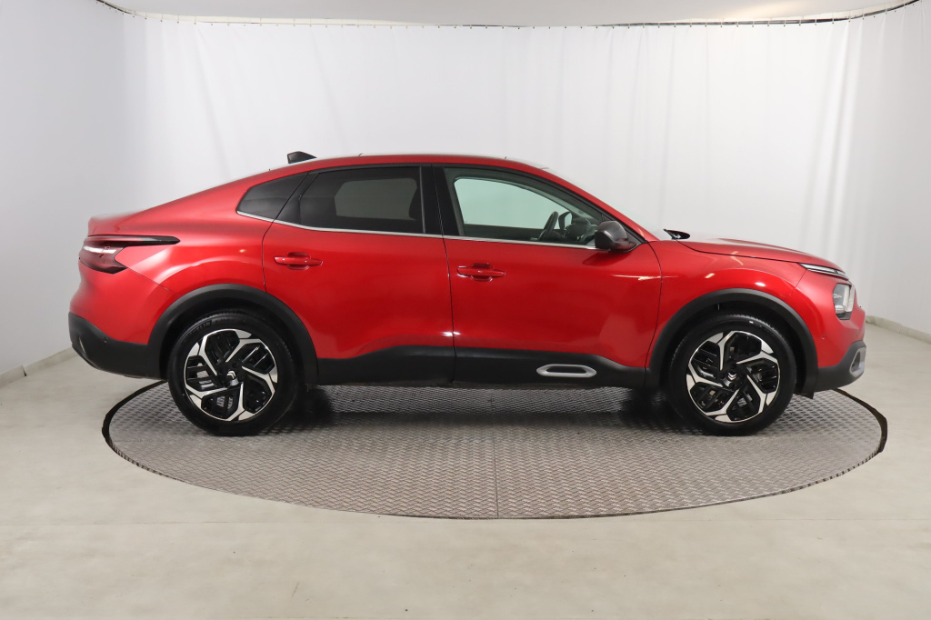 Citroen C4 X