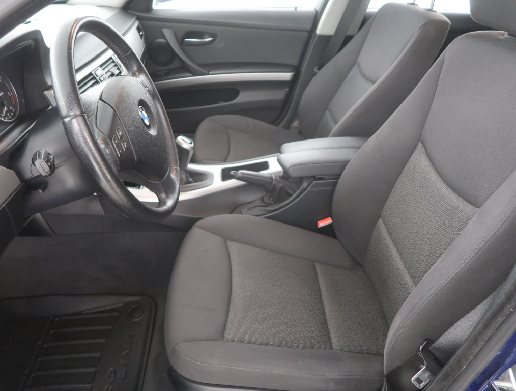 BMW 3