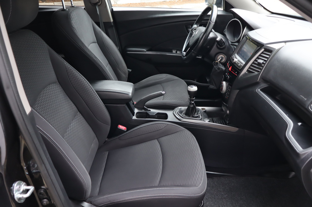 Ssang Yong XLV