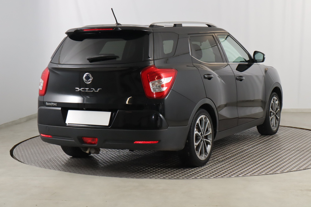 Ssang Yong XLV