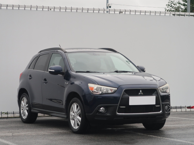 Mitsubishi ASX 2011