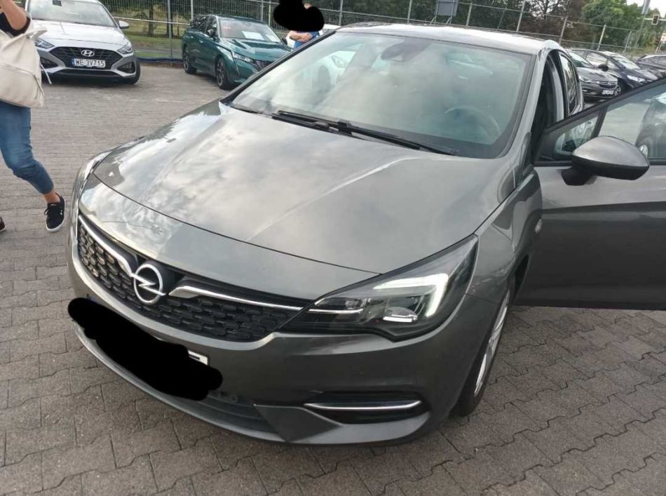 Opel Astra - 2020