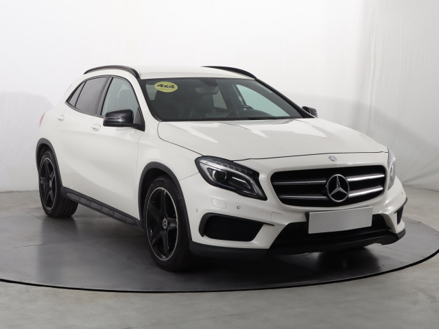 Mercedes-Benz GLA 2014
