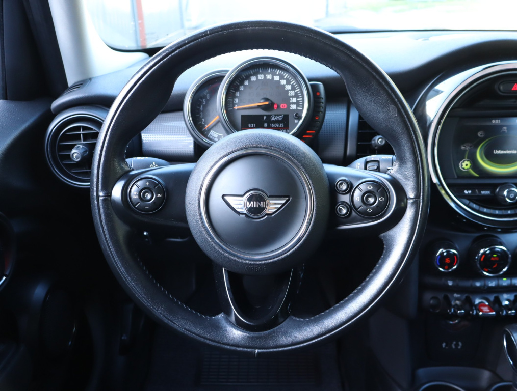 MINI 5-door