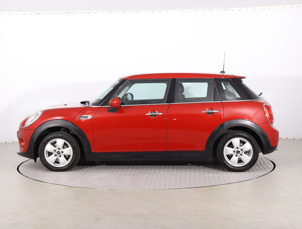 MINI 5-door