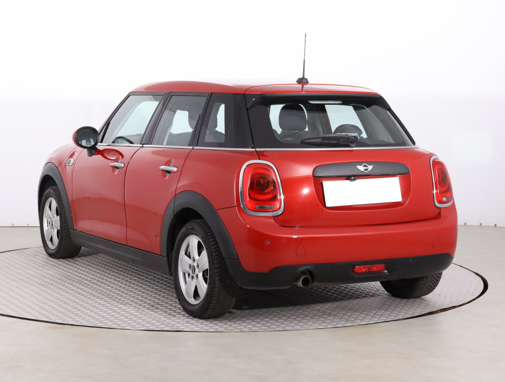 MINI 5-door