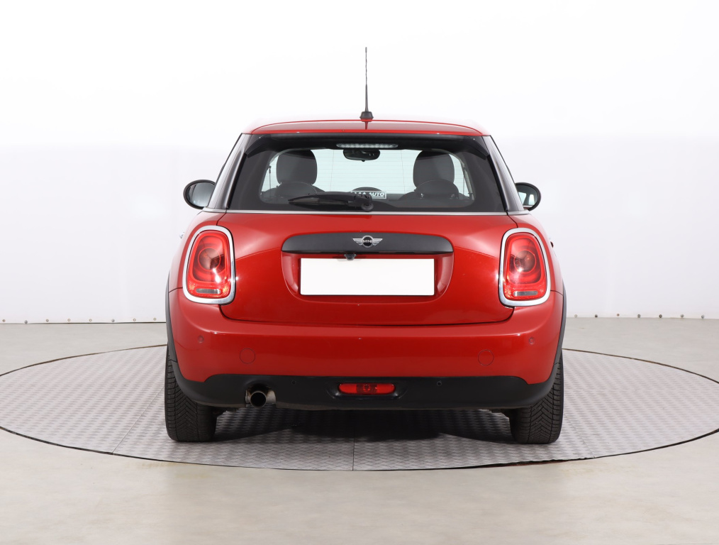 MINI 5-door