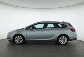 Opel Astra - 2014