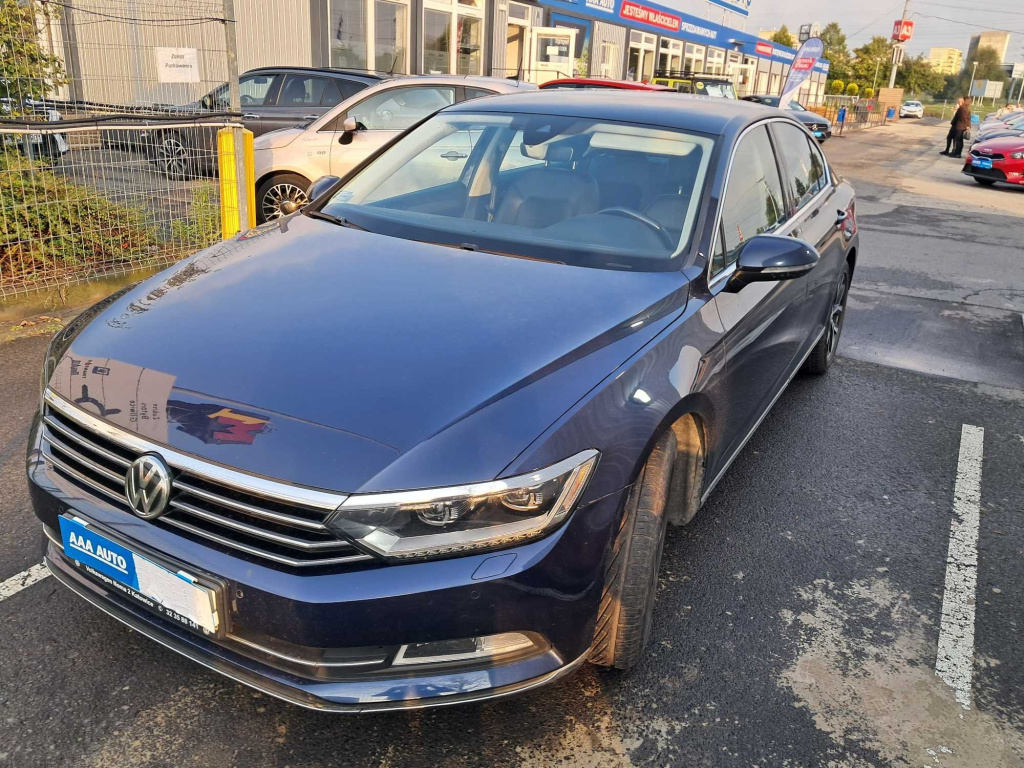 Volkswagen Passat