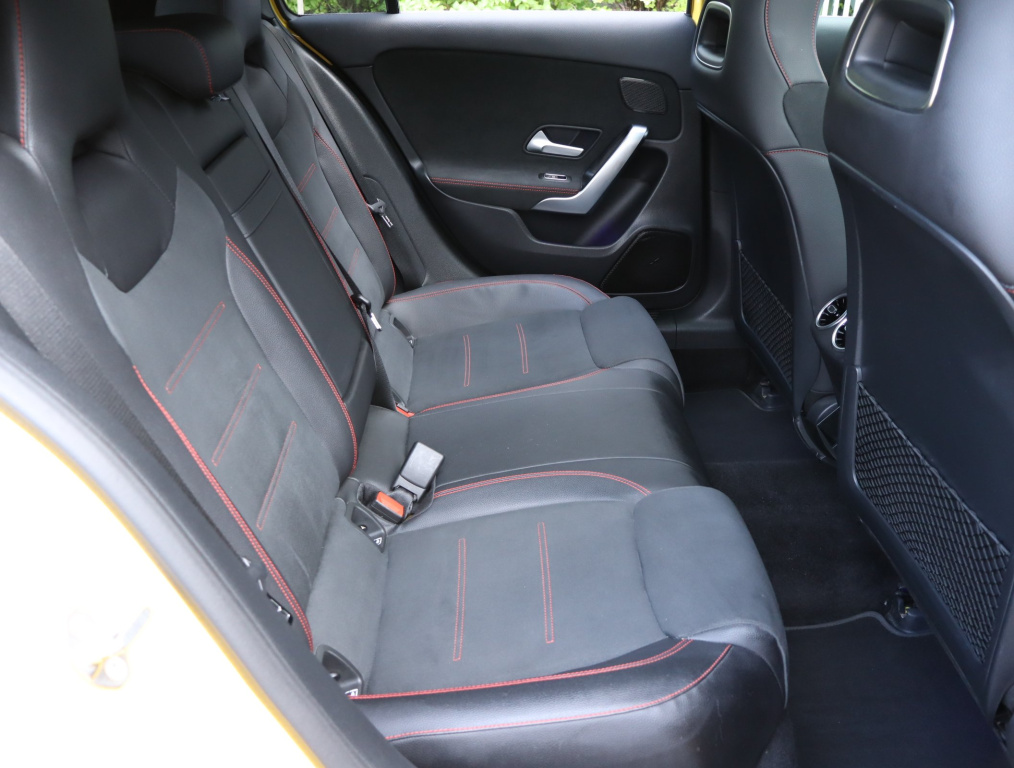 Mercedes-Benz A