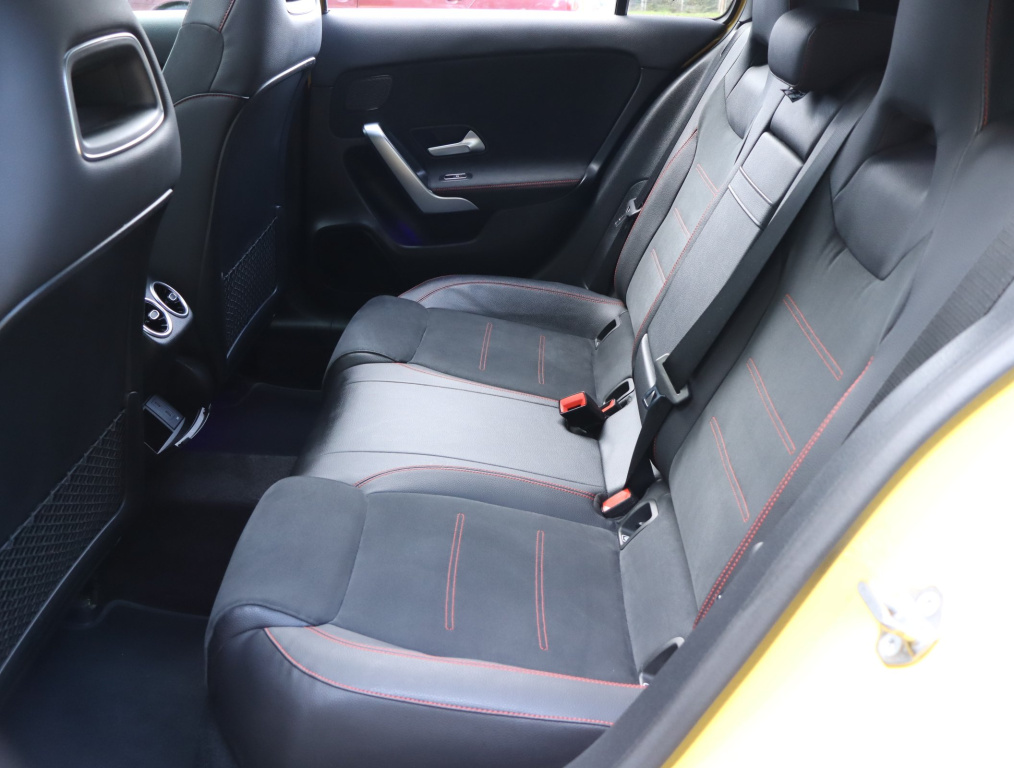 Mercedes-Benz A