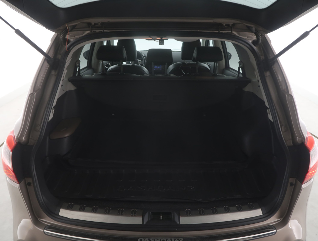 Nissan Qashqai+2