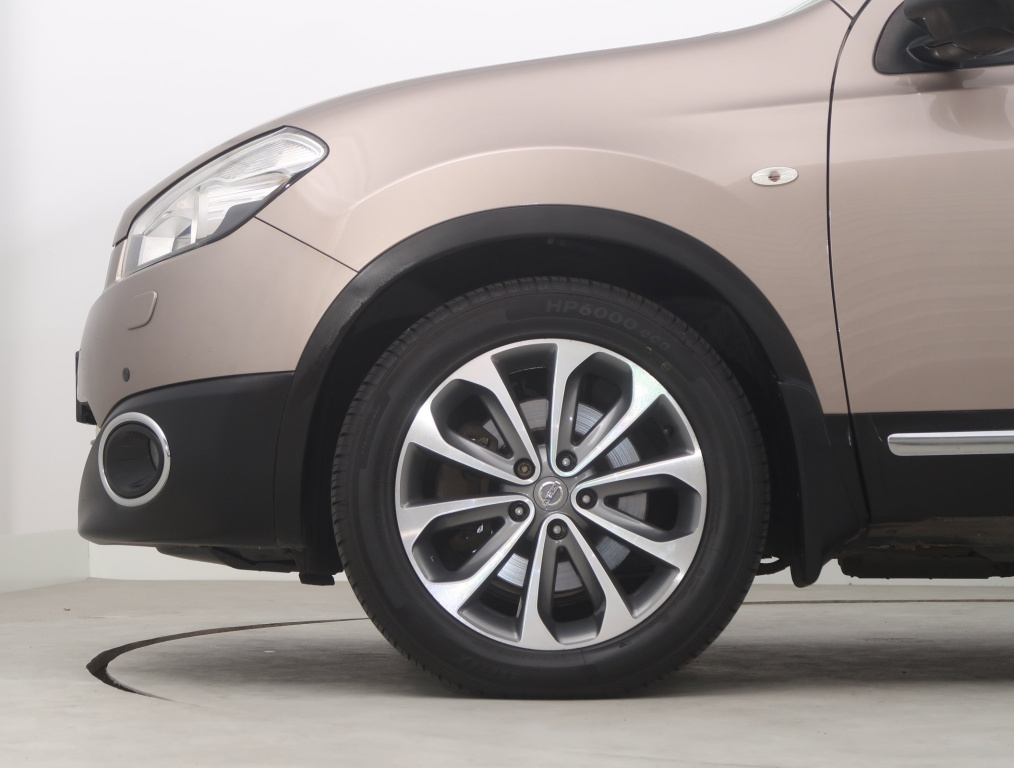 Nissan Qashqai+2