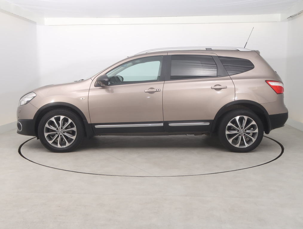 Nissan Qashqai+2
