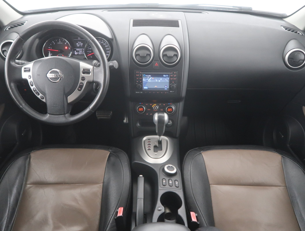 Nissan Qashqai+2