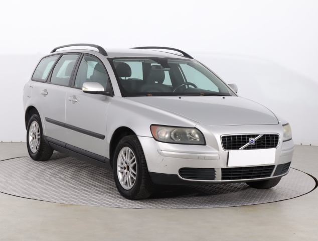 Volvo V50, 2005