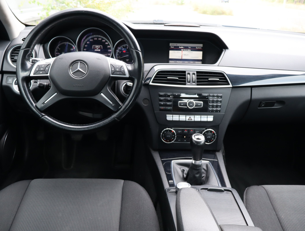 Mercedes-Benz C
