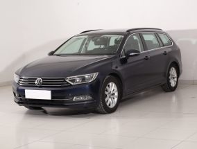 Volkswagen Passat - 2015