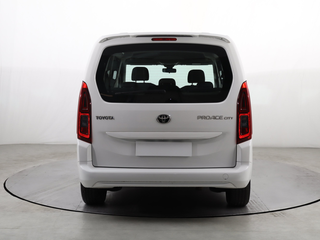 Toyota Proace City Verso