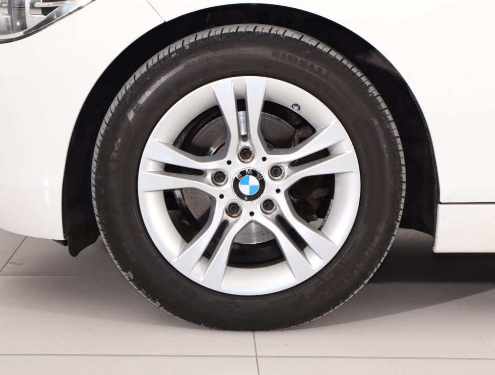 BMW 1
