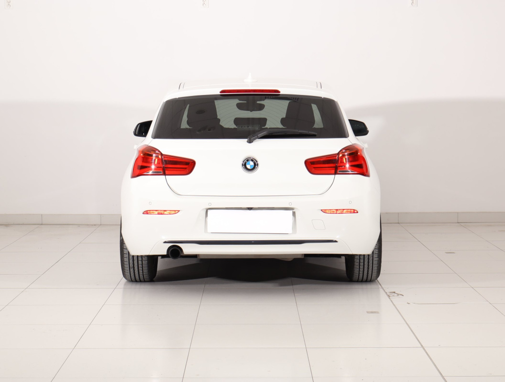 BMW 1