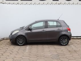 Toyota Yaris - 2009