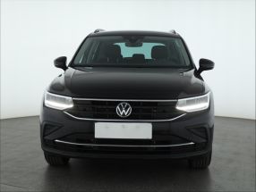 Volkswagen Tiguan - 2022