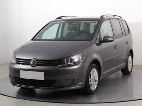 Volkswagen Touran - 2010